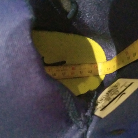 NIKE - HYPERDUNK blue Zoom- kids basketball shoes. Sz US 7m stle# 845120-001. - Picture 12 of 13